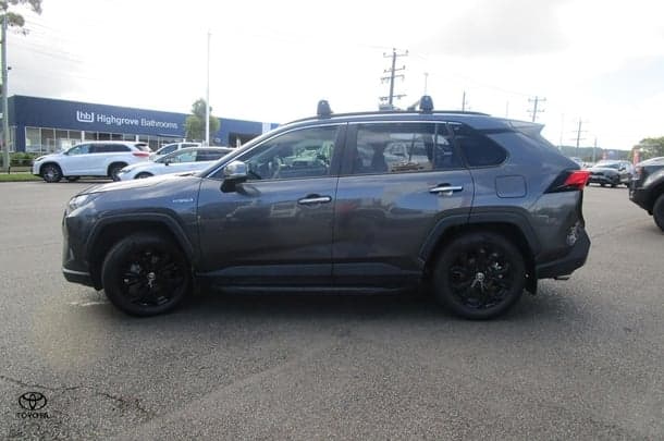 2022 Toyota Rav4 Hybrid Cruiser 2WD image 2