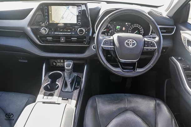 2021 Toyota Kluger Grande image 7