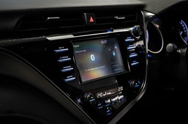 2020 Toyota Camry Hybrid Ascent image 24