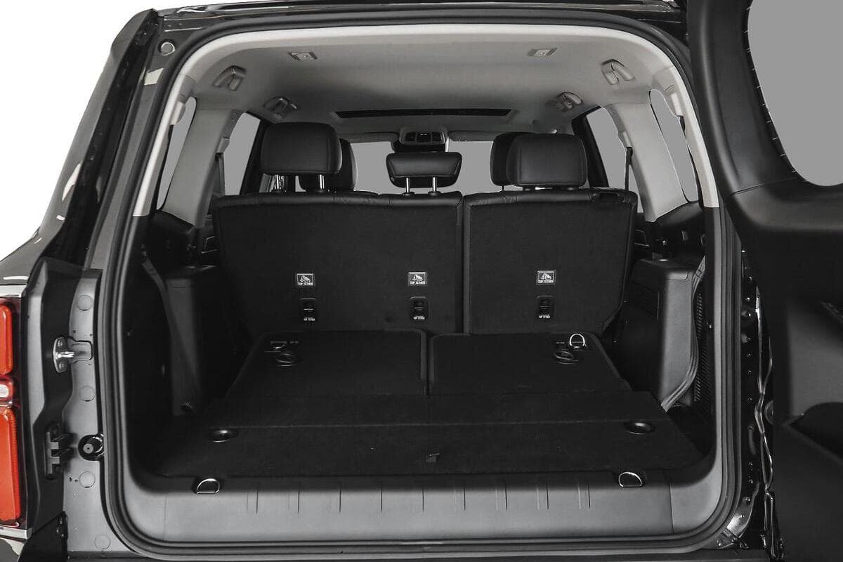2024 GWM Tank 500 Lux Hybrid Auto 4WD image 11