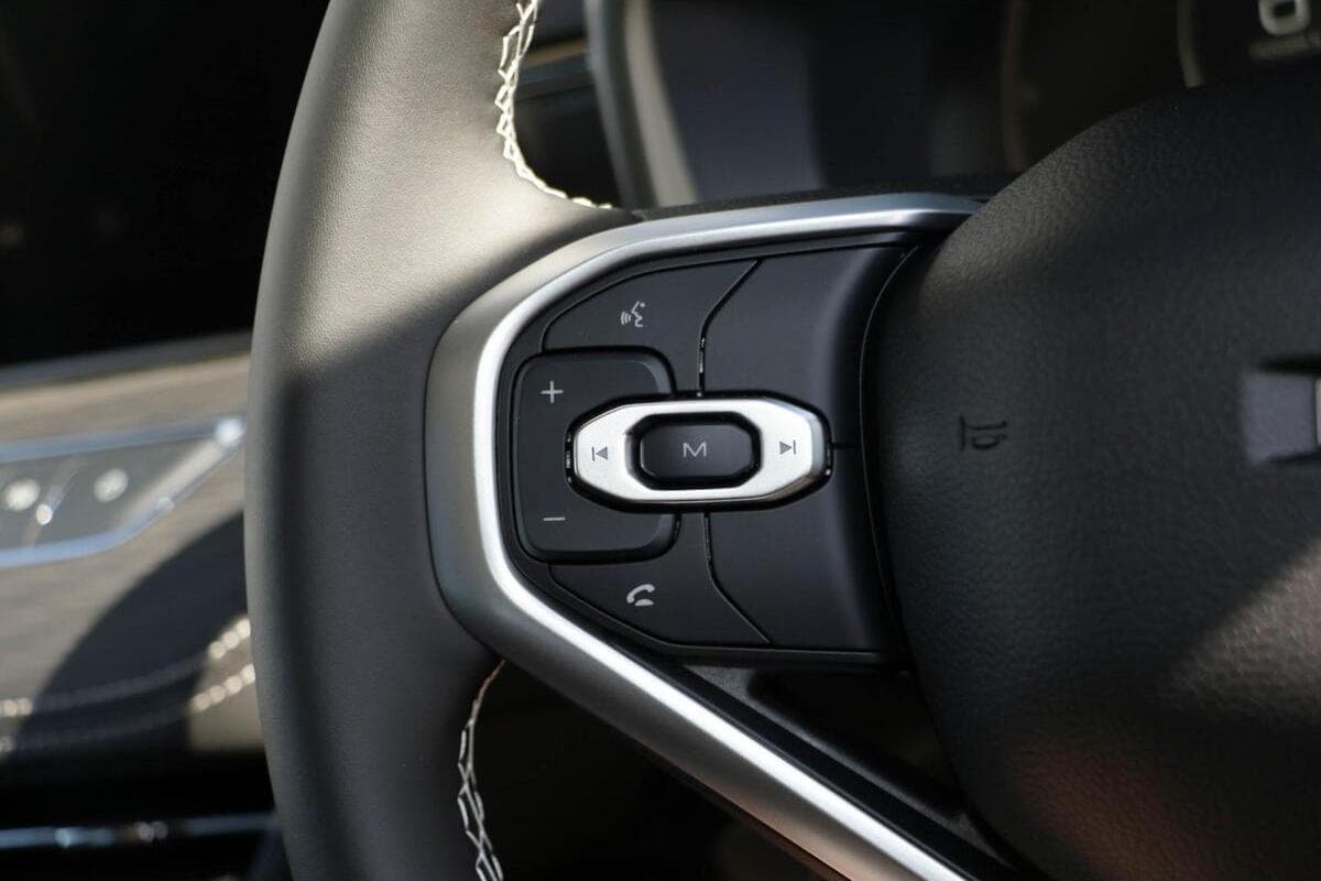 2025 GWM Haval Jolion Ultra Hybrid Auto image 17