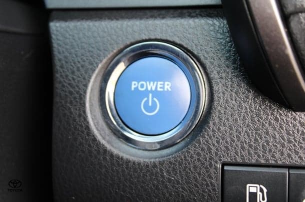 2019 Toyota Camry Hybrid SL image 30