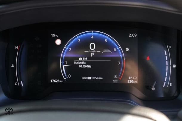 2024 Toyota Corolla Hatch Ascent Sport image 14