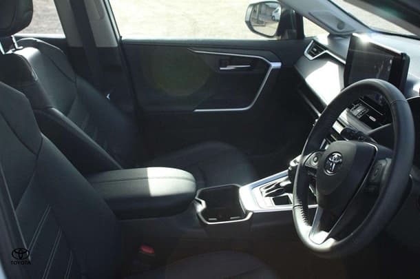 2024 Toyota RAV4 Hybrid Cruiser 2WD image 19