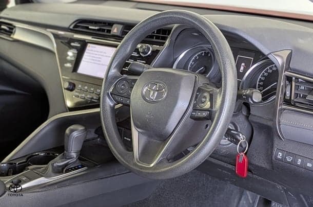 2019 Toyota Camry Ascent image 22