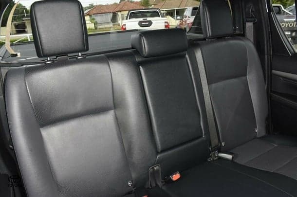 2023 Toyota Hilux 4x4 Rogue image 9