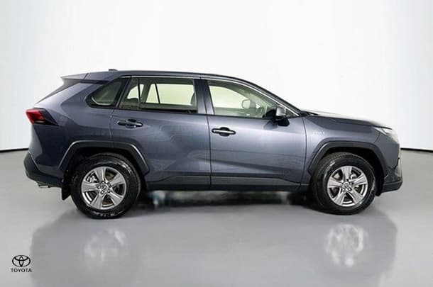 2023 Toyota Rav4 Hybrid GX image 11