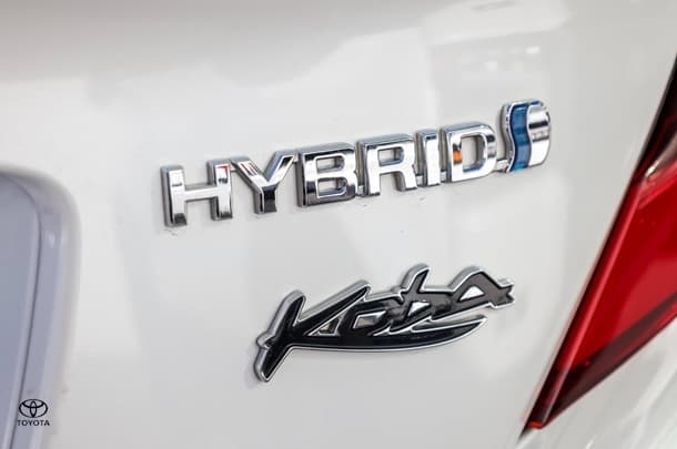 2022 Toyota C-HR Hybrid Koba 2WD image 23