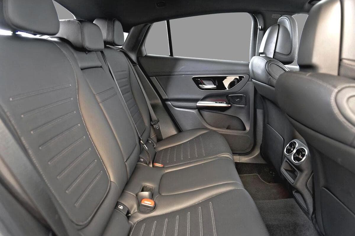 2024 Mercedes-Benz GLC-Class GLC300 Auto 4MATIC image 8