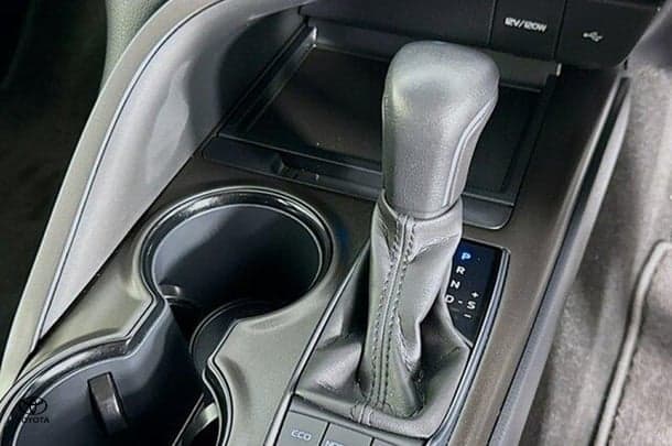 2021 Toyota Camry Hybrid Ascent Sport image 17