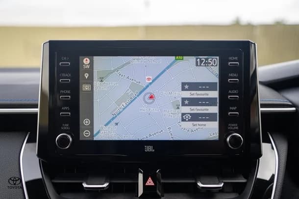 2020 Toyota COROLLA ZR image 10