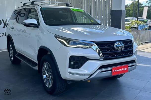 2021 Toyota Fortuner Crusade image 4