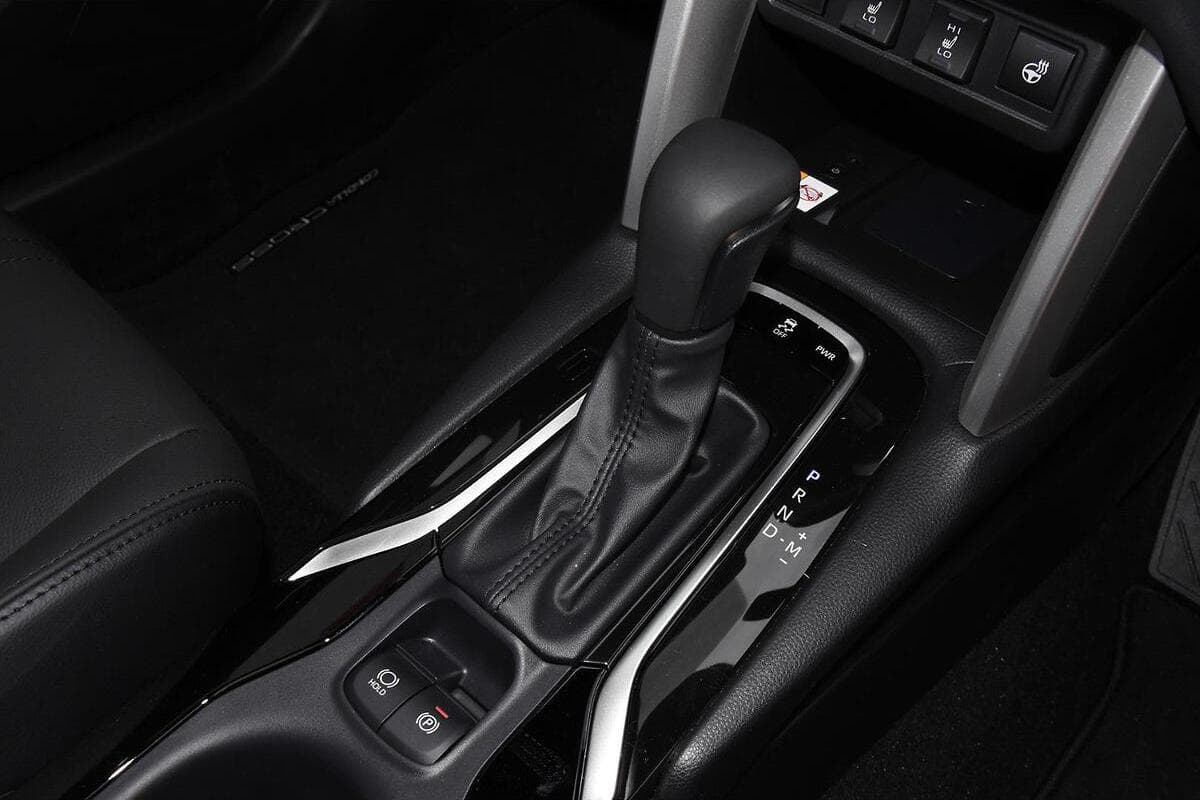 2024 Toyota Corolla Cross Atmos Auto 2WD image 17