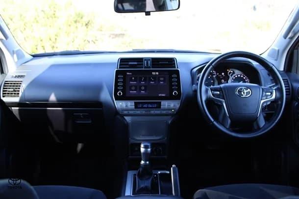 2022 Toyota Prado GXL image 19