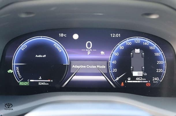 2024 Toyota Camry Hybrid SL image 14