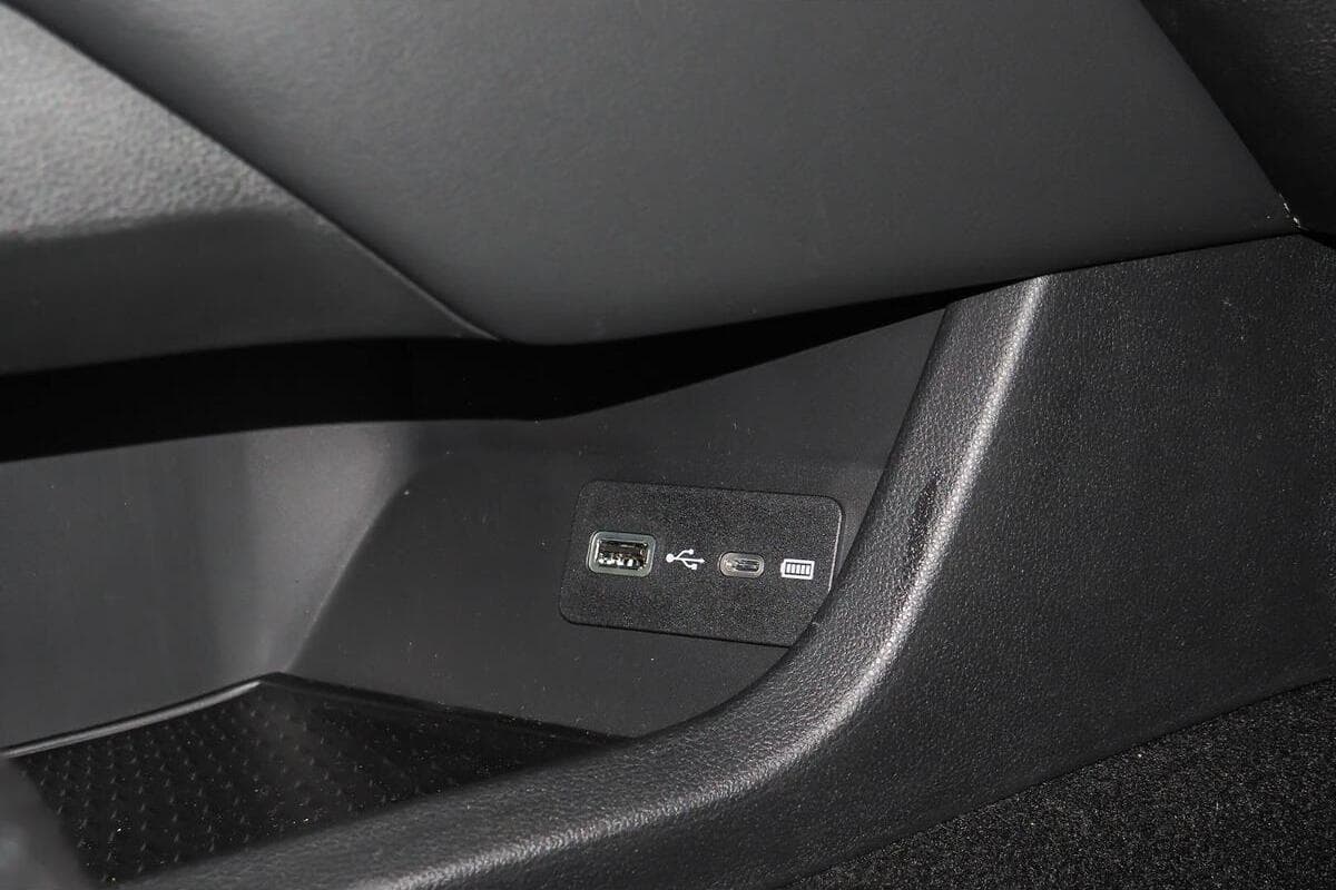 2024 GWM Tank 500 Lux Hybrid Auto 4WD image 19