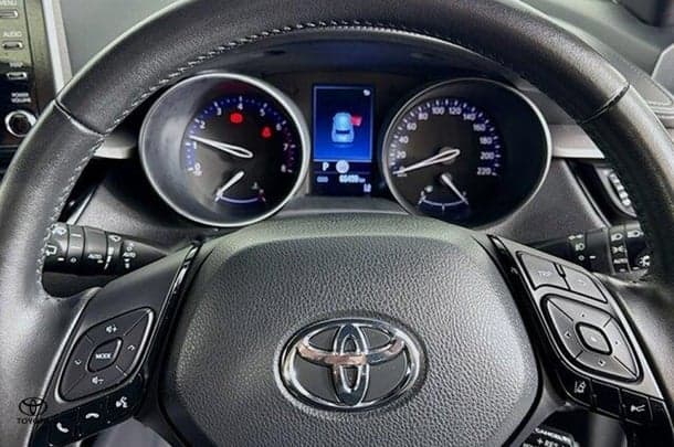 2023 Toyota CH-R GXL 2WD image 12