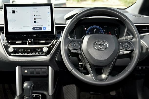 2022 Toyota Corolla Cross Petrol GXL image 7