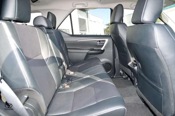 2023 Toyota Fortuner Crusade image 9
