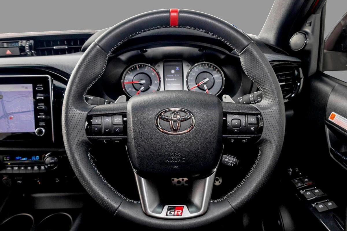 2024 Toyota Hilux GR Sport Auto 4x4 Double Cab image 7
