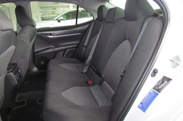 2021 Toyota Camry Hybrid Ascent image 19