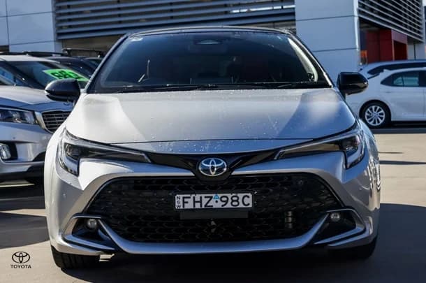 2023 Toyota Corolla ZR image 4