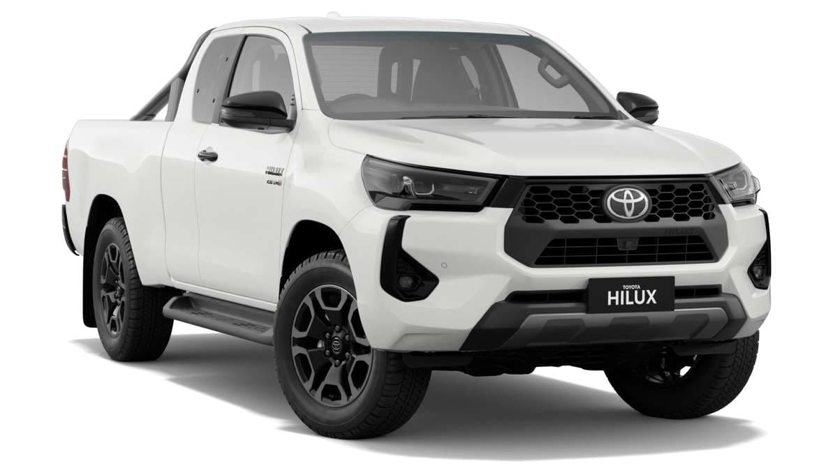 2024 Toyota HiLux 4x4 SR5 Extra-Cab Pick-up image 1