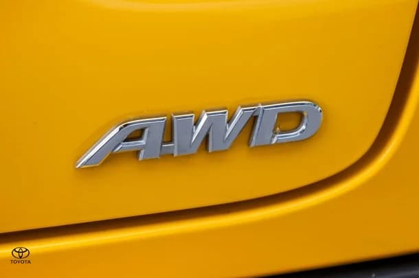 2021 Toyota CH-R GXL AWD image 24