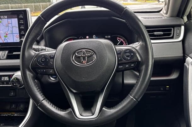 2021 Toyota RAV4 Cruiser 2WD image 20