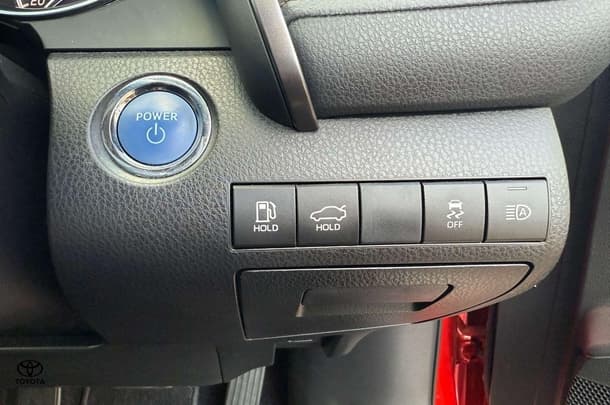 2019 Toyota Camry Hybrid Ascent Sport image 16
