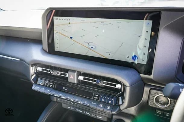 2024 Toyota Prado Kakadu image 22