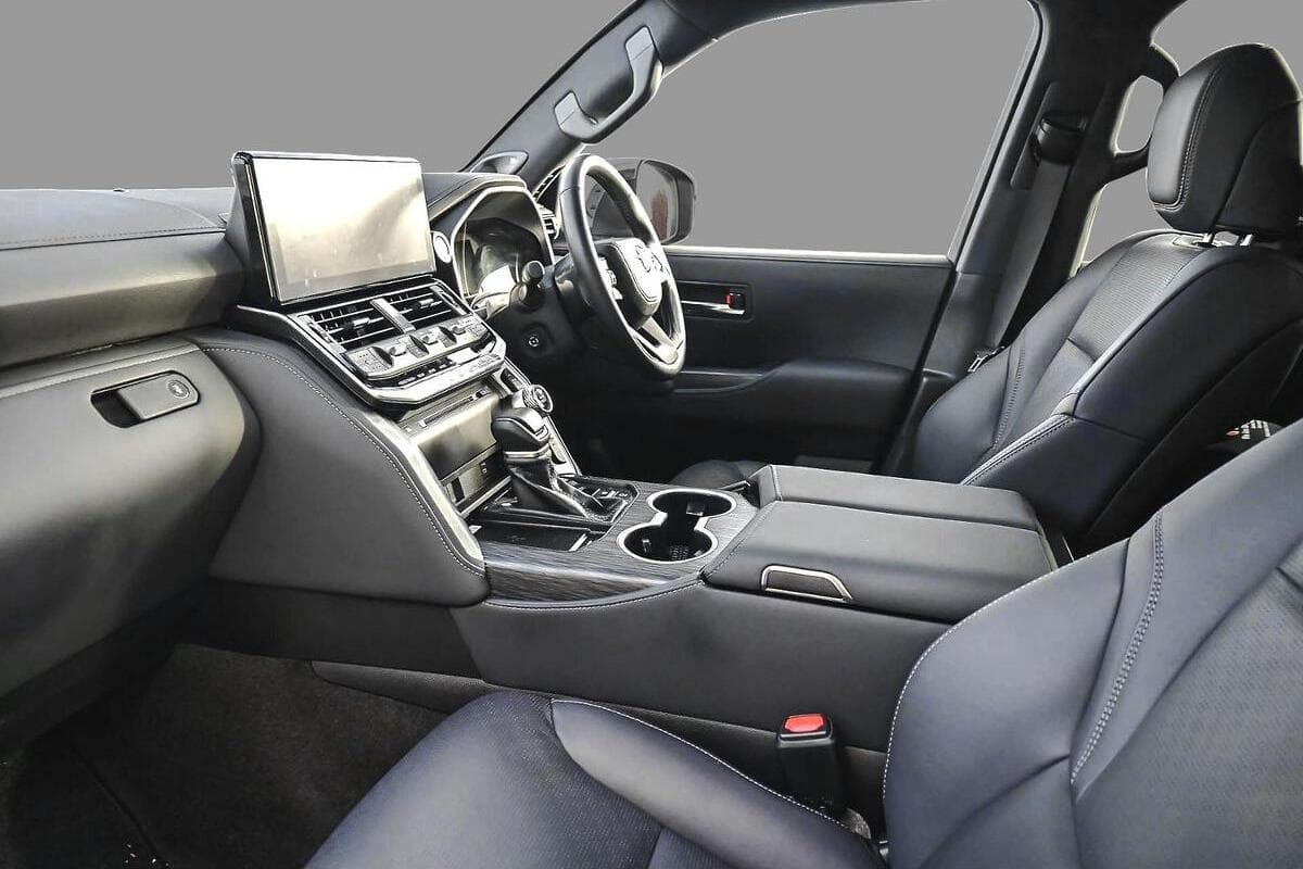 2024 Toyota Landcruiser Sahara ZX Auto 4x4 image 9