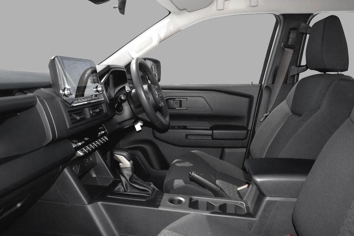 2025 Mitsubishi Triton GLX MV Auto 4x2 MY25 Double Cab image 8