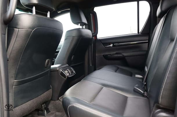 2018 Toyota Hilux 4x4 Rugged X image 25