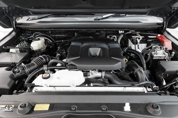 2024 Toyota Prado GXL image 30