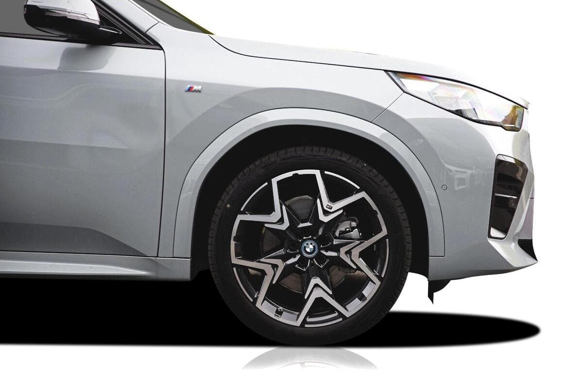 2024 BMW iX2 xDrive30 M Sport U10 Auto AWD image 5