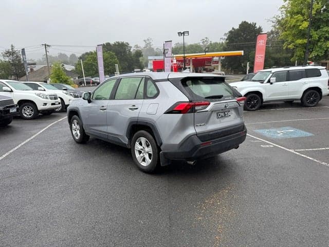 2020 Toyota RAV4 Hybrid GX AWD image 5