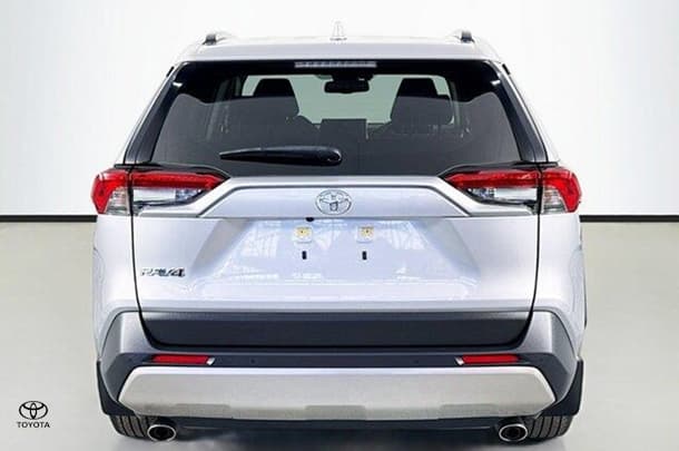 2022 Toyota RAV4 GXL image 7