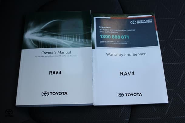 2024 Toyota RAV4 Hybrid GXL-2WD image 26