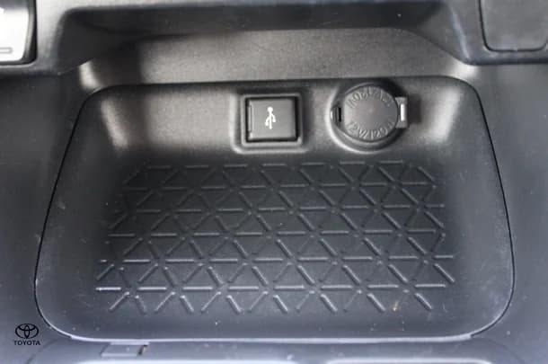 2020 Toyota RAV4 GX-2WD image 30