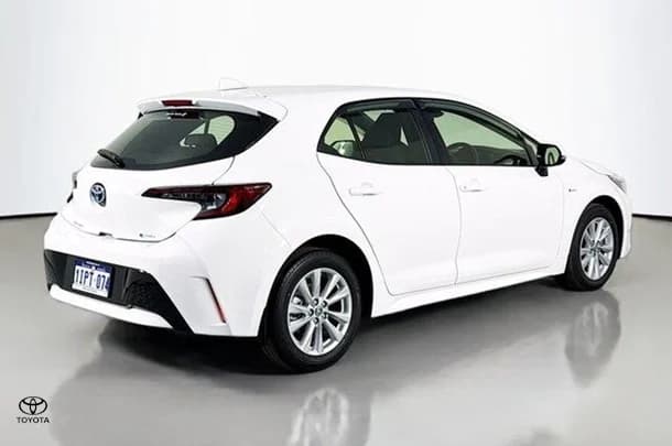 2025 Toyota Corolla Ascent Sport image 10