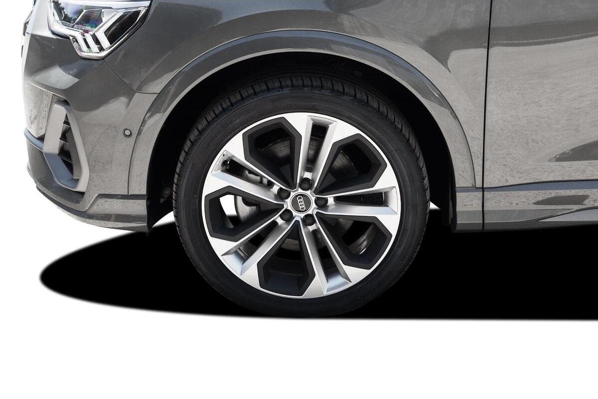 2025 Audi Q3 40 TFSI S Line Auto quattro MY25 image 19