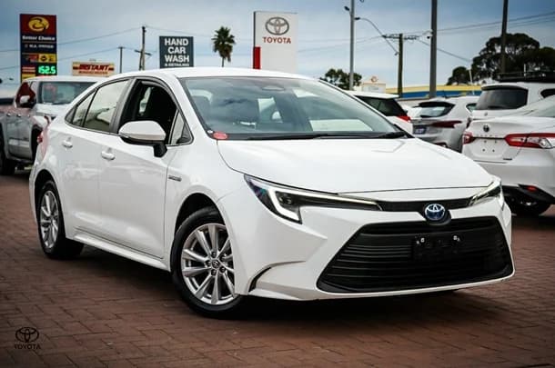 2024 Toyota Corolla Sedan Hybrid Ascent Sport image 1