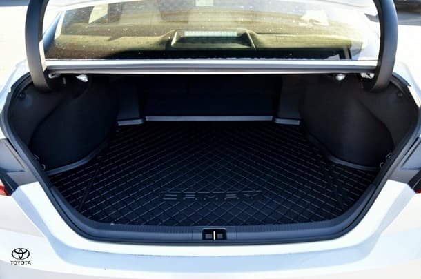 2024 Toyota Camry Hybrid Ascent image 10