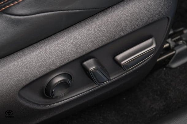 2019 Toyota RAV4 Edge AWD image 15