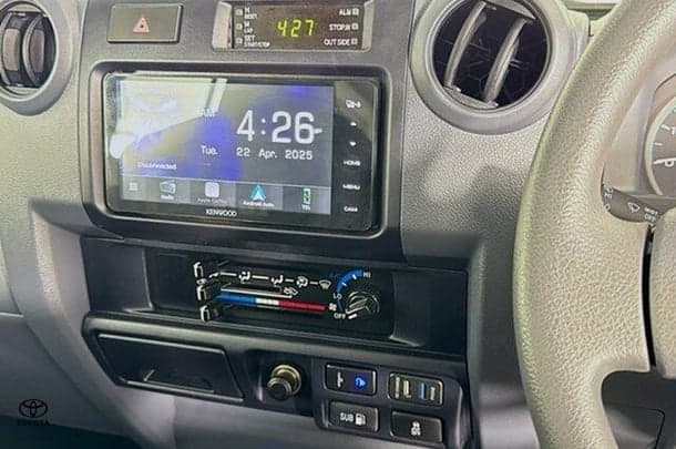 2022 Toyota LANDCRUISER MILITARY WorkMate image 14