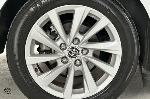 2023 Toyota Camry Hybrid Ascent image 11