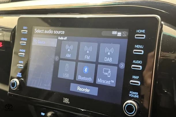 2022 Toyota Hilux 4x4 Rugged X image 19