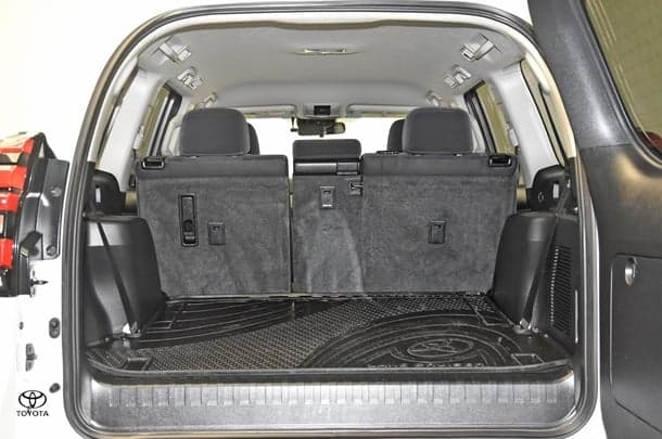 2020 Toyota Prado GXL image 19