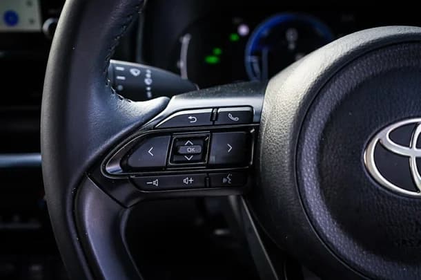 2024 Toyota Yaris Cross Hybrid GX image 17